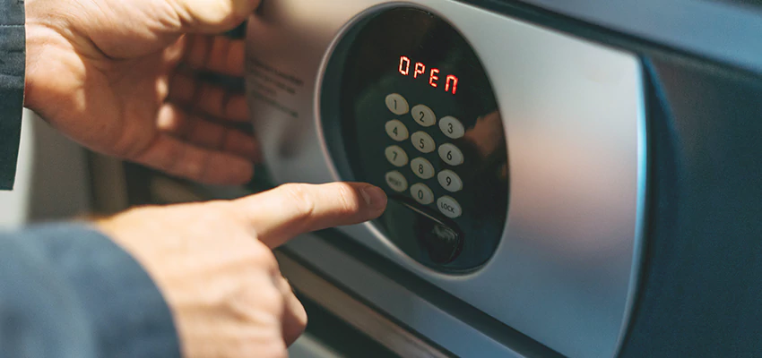 Cash Safe Openers in Indio, California