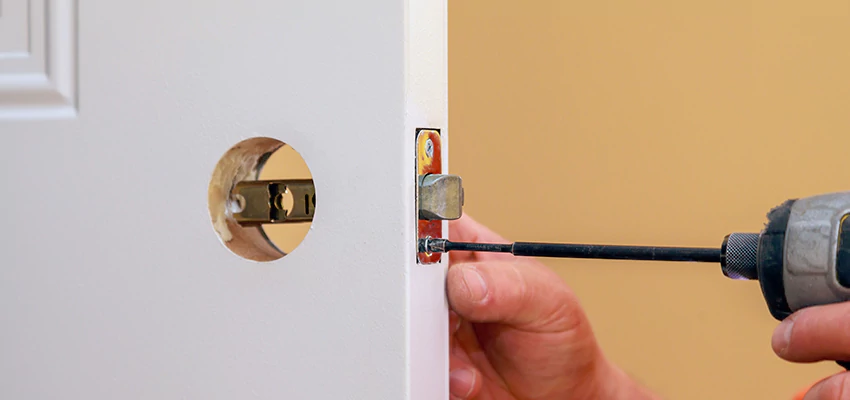Stuck Door Knobs Repair in Indio, CA